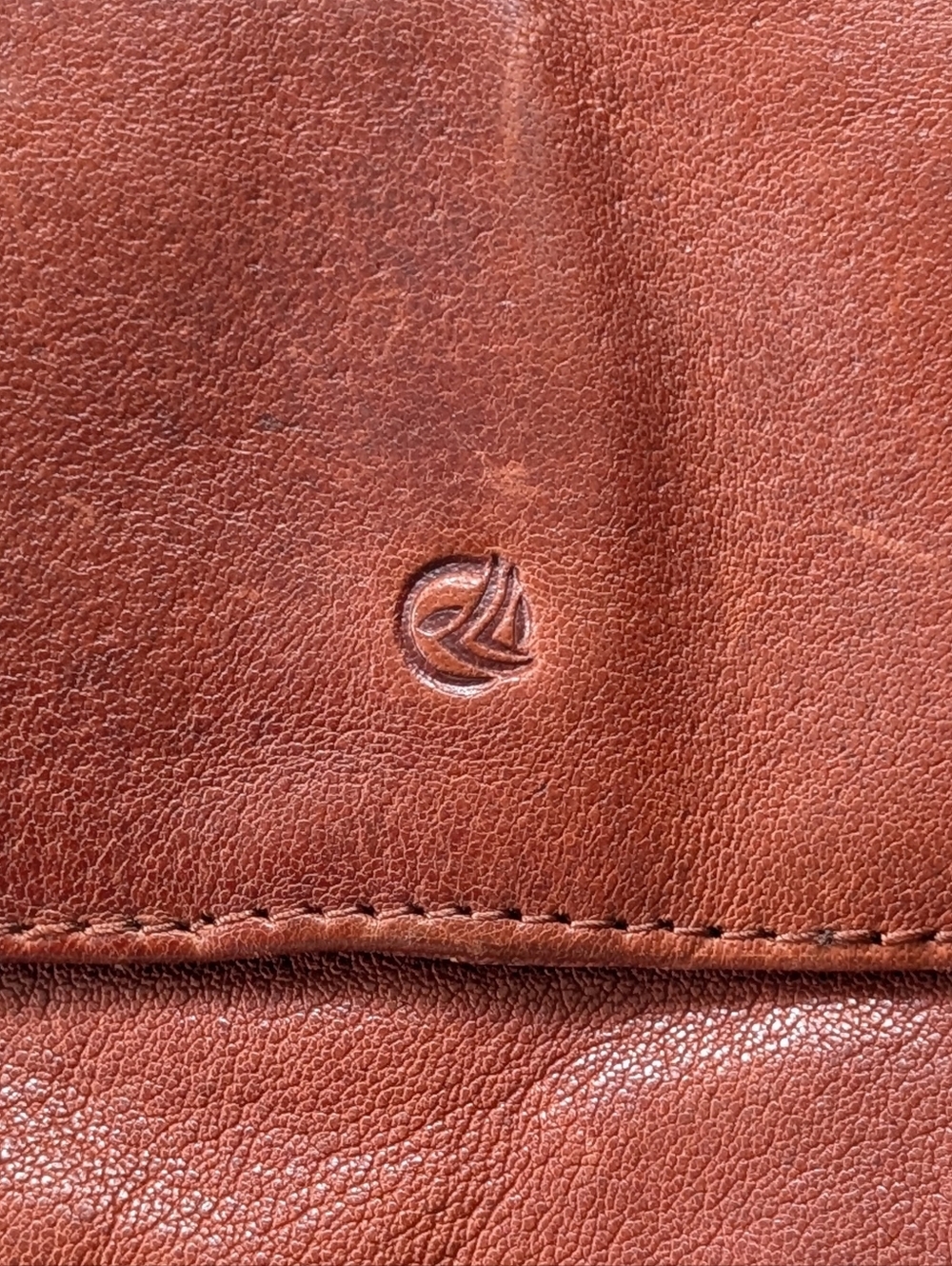 Antonio Valeria Chestnut Brown Leather Crossbody Bag Purse Adjustable Strap - Picture 3 of 10